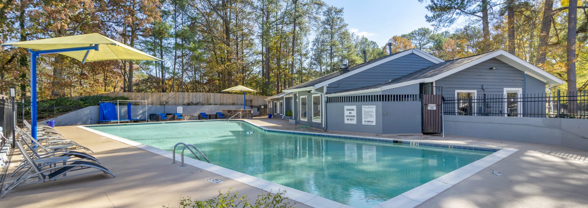 the pool at The  Wynne